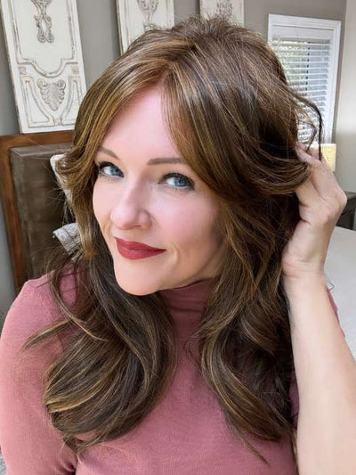 Marcie Mertz @wig.obsessed Wears AMBER by JON RENAU in 6F27 CARAMEL RIBBON | Brown with Light Red-Gold Blonde Highlights & Tips