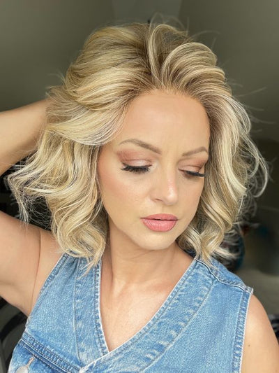 Sandy @i_be_wiggin wearing ECLAT by ELLEN WILLE in color SANDY-BLONDE-ROOTED | Medium Honey Blonde, Light Ash Blonde, and Lightest Reddish Brown blend with Dark Roots