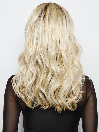 MILKY OPAL R | A Blend of Creamy Blonde and White Blonde Rooted with Warm Brown
