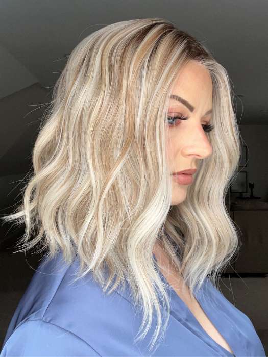 Sandy @i_be_wiggin wearing MIU by BELLETRESS in color BURNT BISCUIT BLONDE | A Blend of Sand, Honey, and Creamy Soft Blonde with a Medium Root
