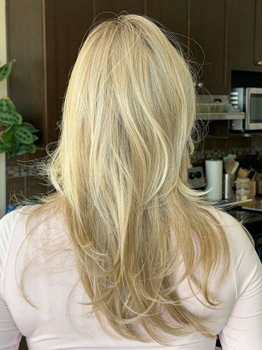 Steph @wigswithsteph wearing BEVERLY HILLS by BELLETRESS in color MILKSHAKE BLONDE R | A mixture of Light Sandy Brown, Highlighted with Light Ash Blonde with a Hint of Light Platinum Blonde with a Medium Root Color