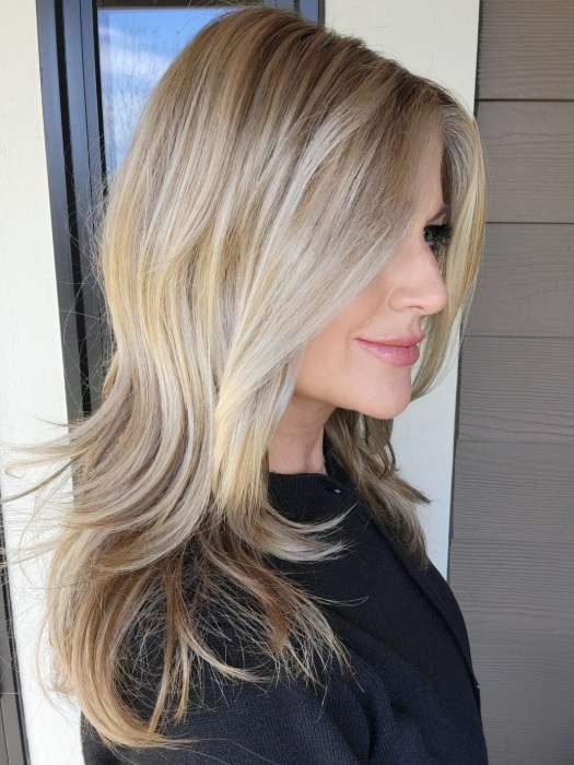 Natalie @vanish.into.thin.hair wearing MIRANDA LITE by JON RENAU in color 12FS8 SHADED PRALINE | Light Gold Brown, Light Natural Gold Blonde & Pale Natural Gold-Blonde Blend, Shaded with Medium Brown
