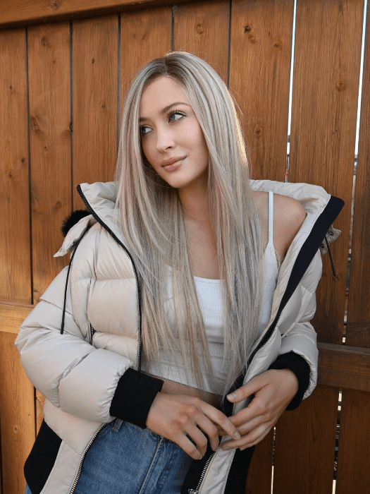 Steph @wigswithsteph wearing KIM by JON RENAU in FS17/101S18 PALM SPRINGS BLONDE | Light Ash Blonde with Pure White Natural Violet Bold Highlights, Shaded with Dark Natural Ash Blonde | Washed with purple shampoo