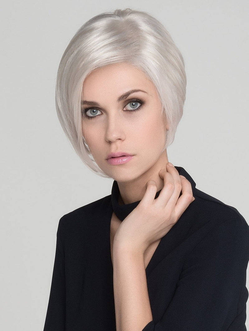 RICH MONO by ELLEN WILLE in PLATIN BLONDE MIX | Pearl Platinum, Light Golden Blonde, and Pure White Blend PPC MAIN IMAGE FB MAIN IMAGE