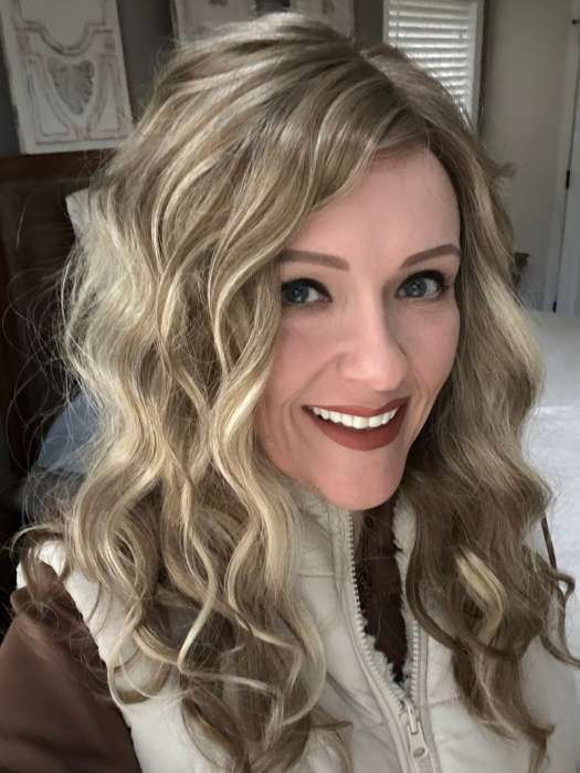 Marcie @wig.obsessed wearing SARAH by JON RENAU in color 12FS12 MALIBU BLONDE | LIght Gold Brown, Light Natural Gold Blonde, Pale Natural Gold-Blonde Blend, Shaded with Light Gold Brown