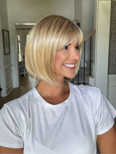 Katy @thewigeducator wearing SCORPIO by RENE OF PARIS in color CRÈME-BRULEE | Medium Golden Blonde with Light Blonde highlights and Dark Blonde roots