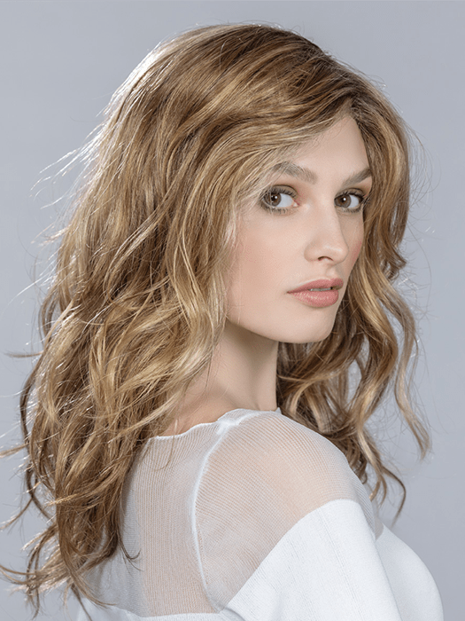 STREAM by Ellen Wille in BERNSTEIN ROOTED 12.26.19 | Lightest Brown and Light Golden Blonde with Light Honey Blonde Blend and Shaded Roots. PPC MAIN IMAGE FB MAIN IMAGE