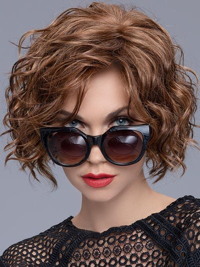 With a perfect fringe measuring at 8" that naturally sweeps to the side, this style will flatter every face shape